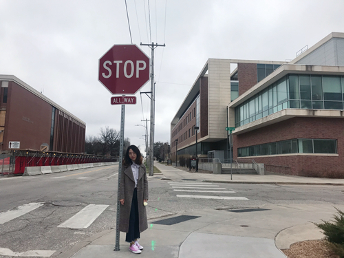 b95f5977a4c04e20b7fa4a43bae7242e.jpg 生活照_副本.jpg