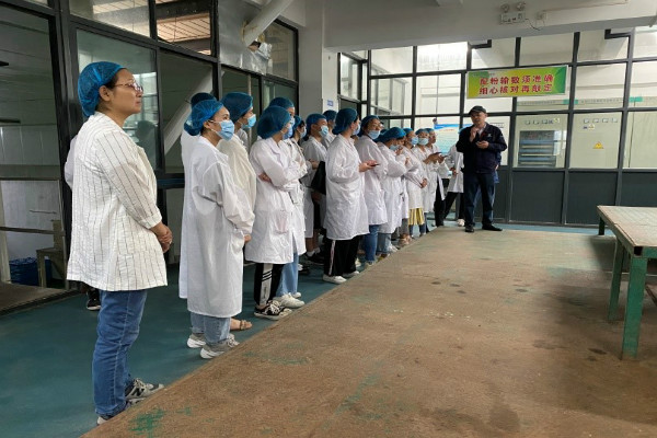 00b365ae71104687bd4aaabdc9adefd7.jpg z'f.jpg