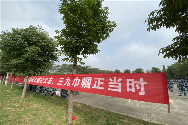 21d3a486ff634a33bb66175909149b8d.jpg 雨过天晴.jpg