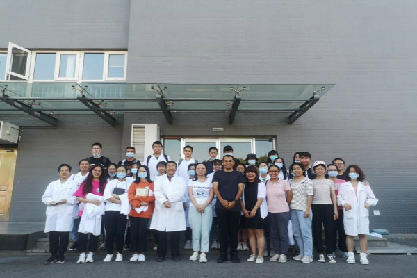 c0a546bf26e14e6baa3a35c98842673e.jpg f'r.jpg