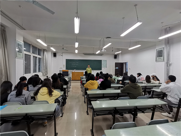 8dd87c2c4f2a4f5d88bdfcf01a9b9aa5.jpg 3.jpg