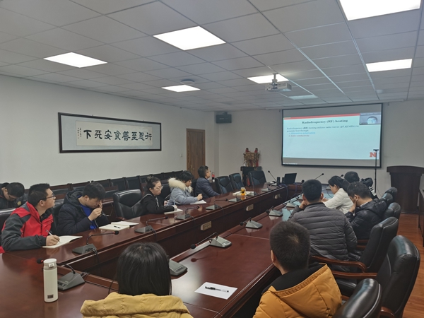 e49a978d3c5043aea410e202aa83bb88.jpg 吕欣主持_副本.jpg