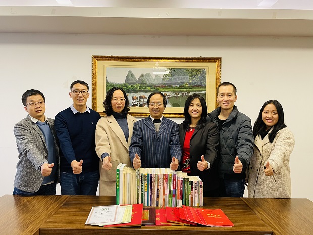 果品蔬菜贮藏与加工团队 照片1.jpg